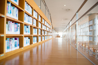 圖書館報刊閱讀區環境展示與優質圖片素材分享